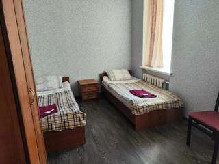 Гостиница Третьяков Кострома Бюджетный двухместный номер с 2 отдельными кроватями-1